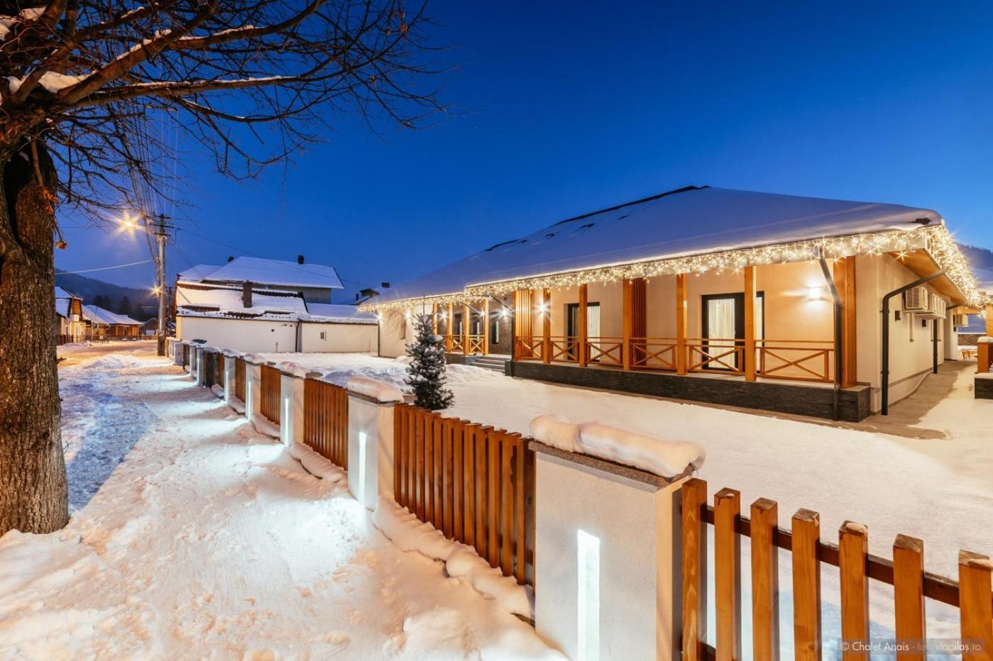 Anais Chalet Campulung Moldovenesc Exterior photo